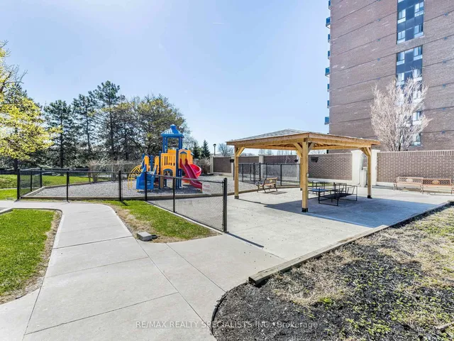 Additional image 33 of 4 Lisa St Unit 610