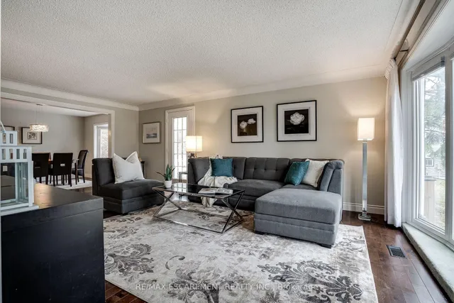 Additional image 5 of 558 Governors Rd