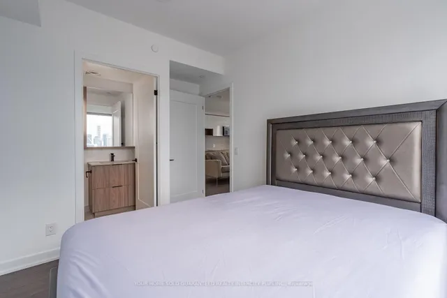 Additional image 20 of 5 Defries St Unit 1405