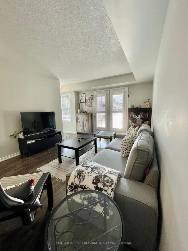 Additional image 7 of 2500 Post Rd Unit 20