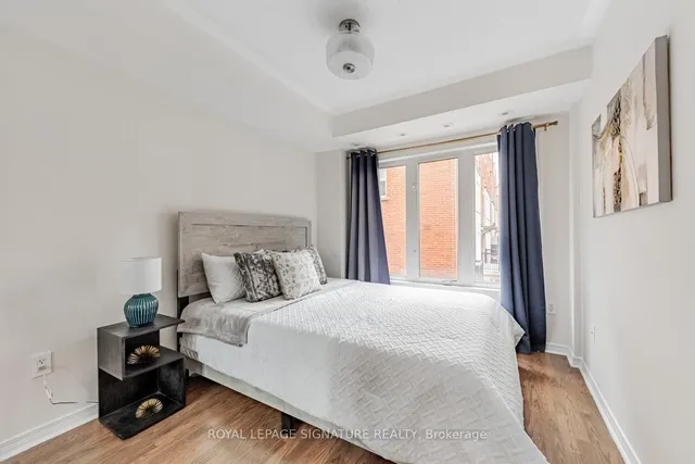 Additional image 14 of 817 Dundas St Unit 5