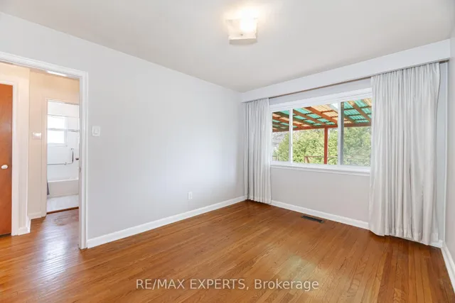 Additional image 16 of 61 Sharbot Ave