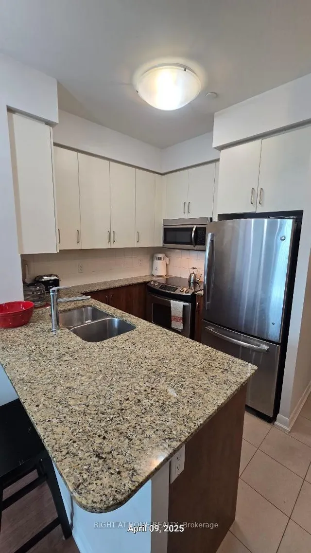 Additional image 15 of 215 Sherway Gardens Rd Unit 101