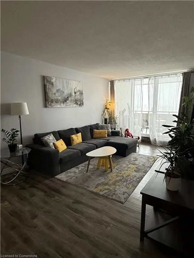 Additional image 5 of 1425 Ghent Ave