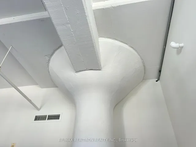 Additional image 35 of 233 Carlaw Ave Unit 205