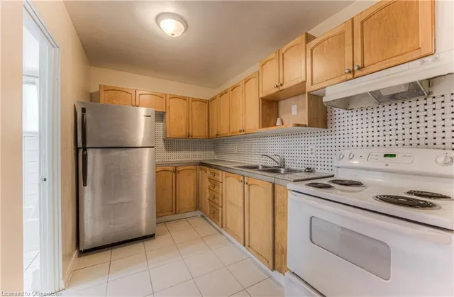 Additional image 20 of 75 South Dr