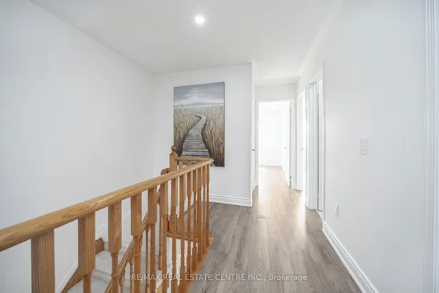 Additional image 34 of 126 Sandyshores Dr