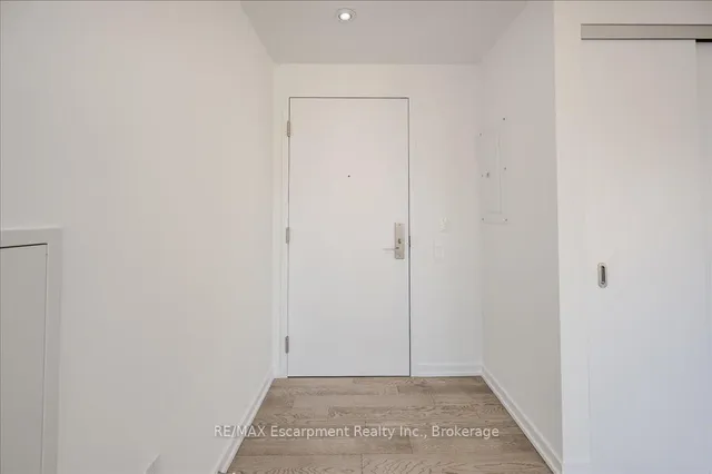 Additional image 6 of 60 Colborne St Unit 802