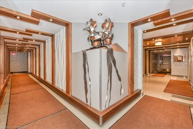 Additional image 9 of 112 Benton St Unit 317