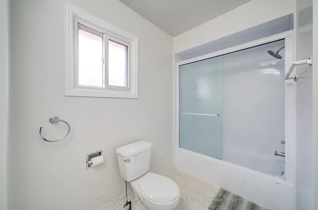 Additional image 37 of 157 Cinrickbar Dr