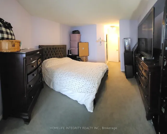 Additional image 9 of 2261 lakeshore Blvd Unit 416