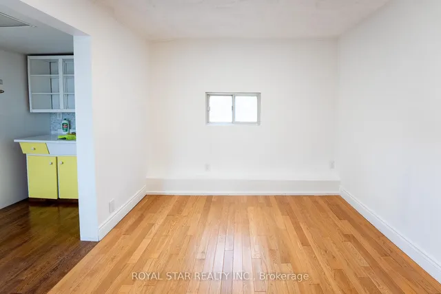 Additional image 40 of 82 Westlake Ave