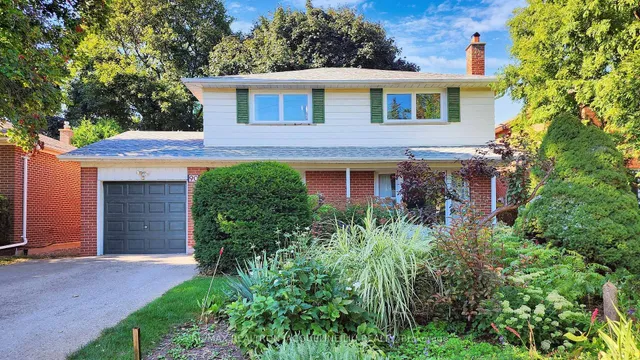 Additional image 26 of 90 Old Sheppard Ave