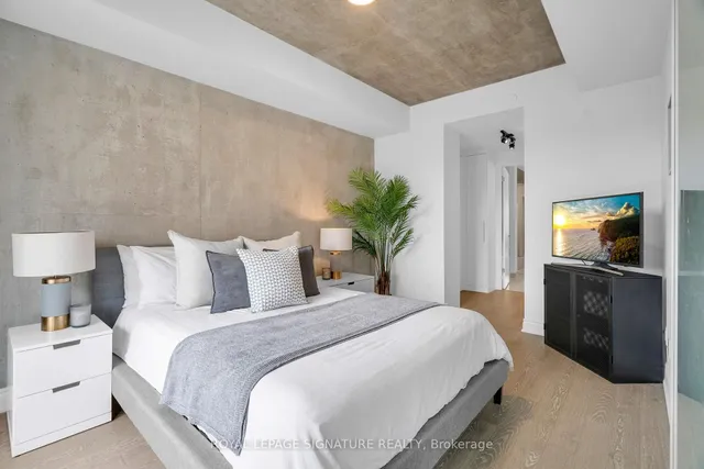 Additional image 13 of 608 Richmond St Unit 1105