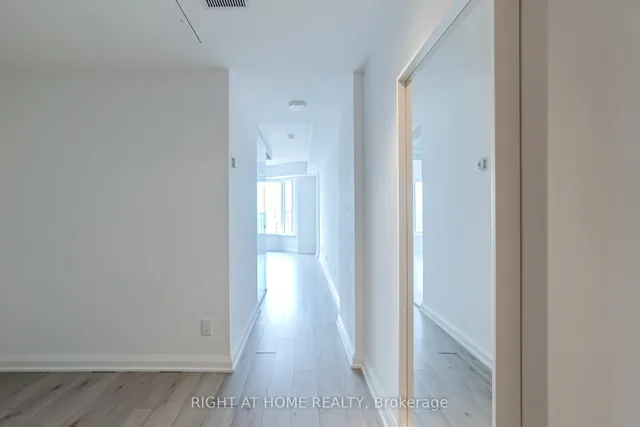 Additional image 17 of 155 Yorkville Ave Unit 2601