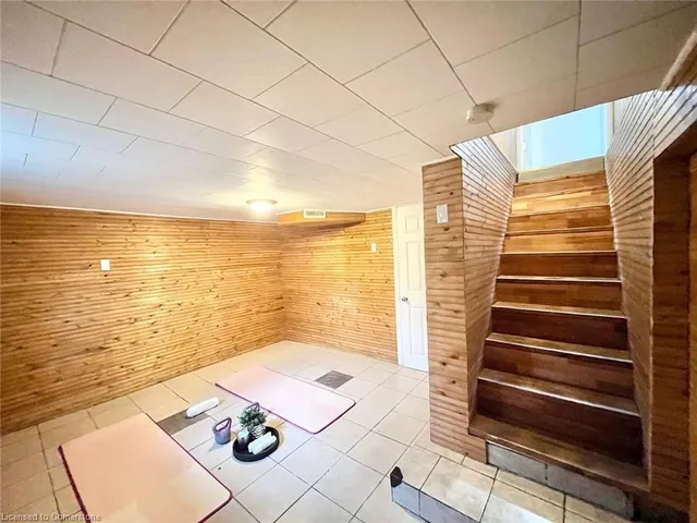 Additional image 23 of 305 Patricia Ave