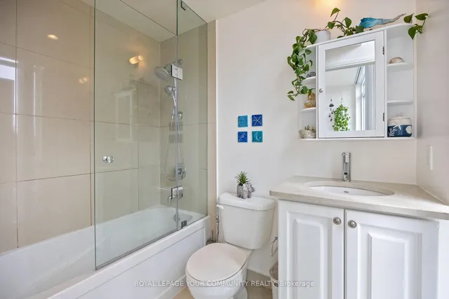 Additional image 32 of 825 Church St Unit 611