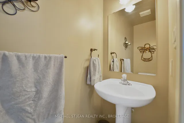 Additional image 35 of 23 Giovanna Dr