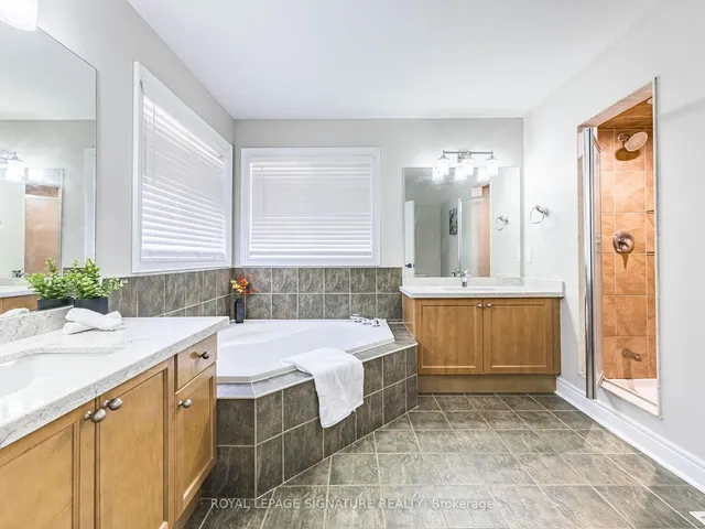 Additional image 26 of 12 Northface Cres