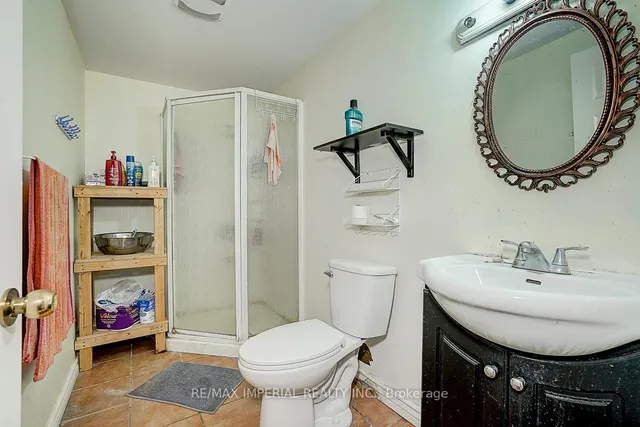 Additional image 38 of 50 Glendower Crct