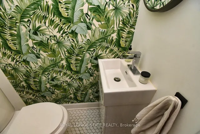 Additional image 7 of 61 Chestnut Ave