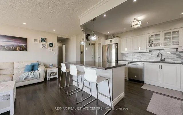 Additional image 16 of 200 Robert Speck Pkwy Unit 2006