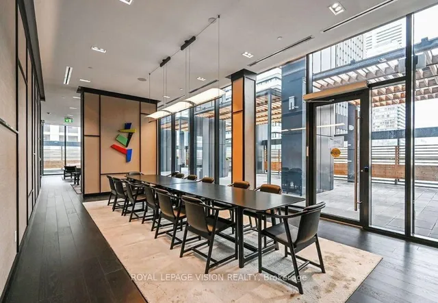 Additional image 35 of 501 Yonge St Unit 4508