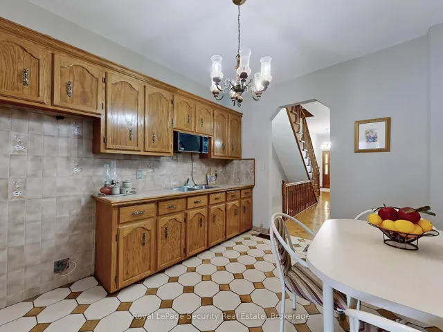 Additional image 3 of 281 Euclid Ave