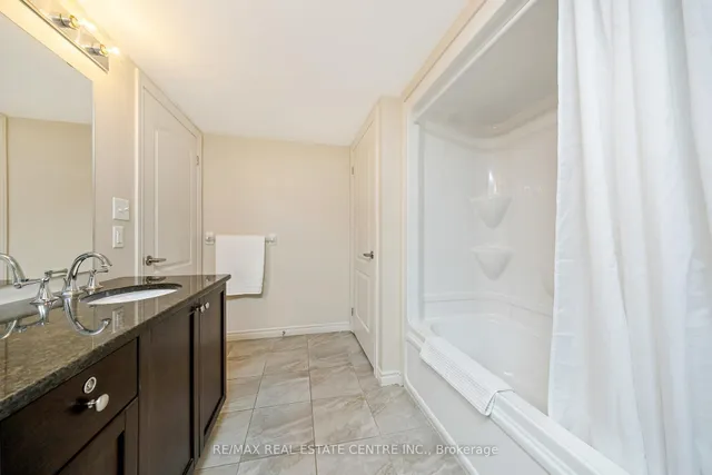 Additional image 18 of 1470 Main St Unit 109