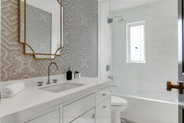 Additional image 30 of 1 Martin Cres