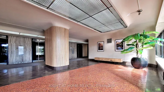 Additional image 9 of 1 Massey Sq Unit 1418