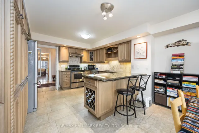 Additional image 26 of 80 Harrison Garden Blvd Unit 1821