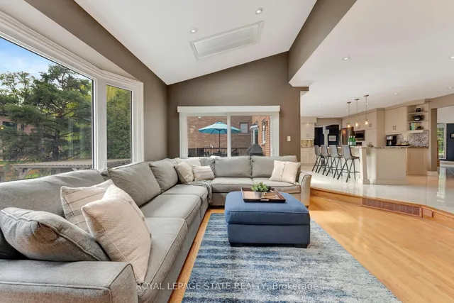 Additional image 18 of 660 Highvalley Rd