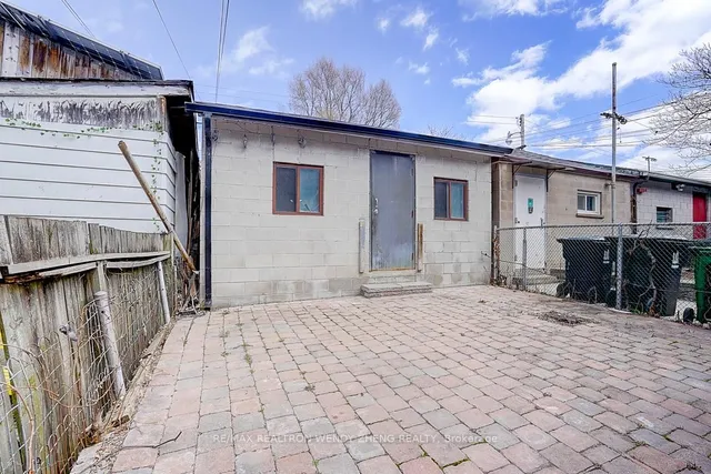 Additional image 49 of 245 Montrose Ave