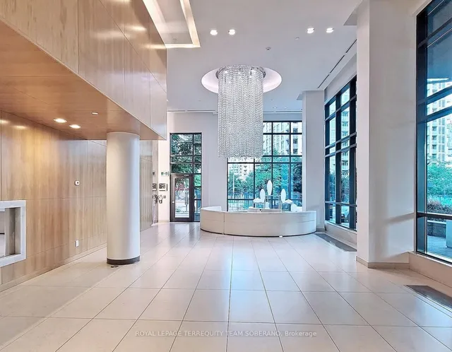 Additional image 2 of 209 Fort York Blvd Unit 770