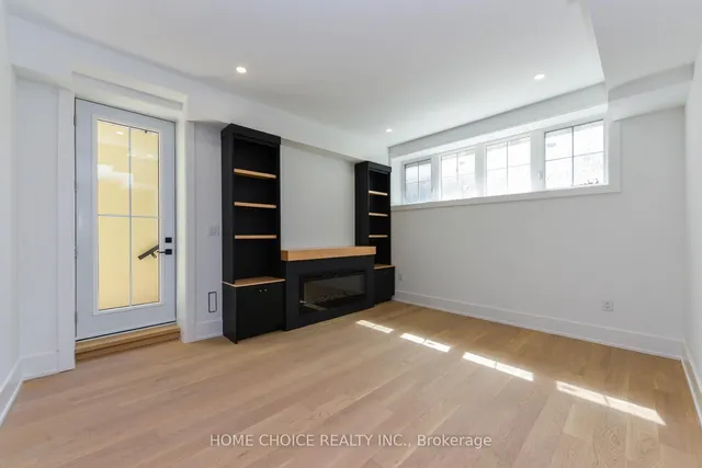 Additional image 43 of 302 Tuck Dr