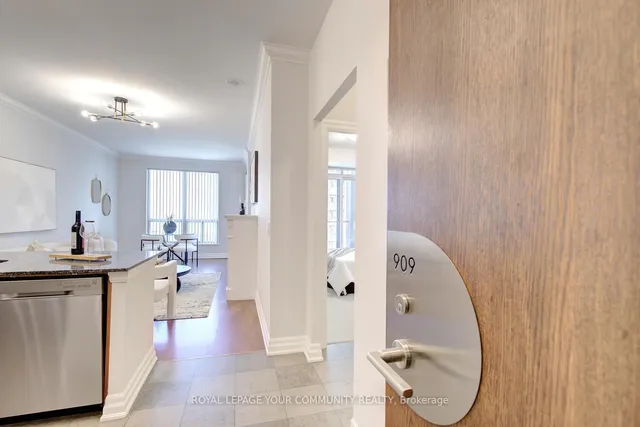 Additional image 10 of 2083 Lake Shore Blvd Unit 909