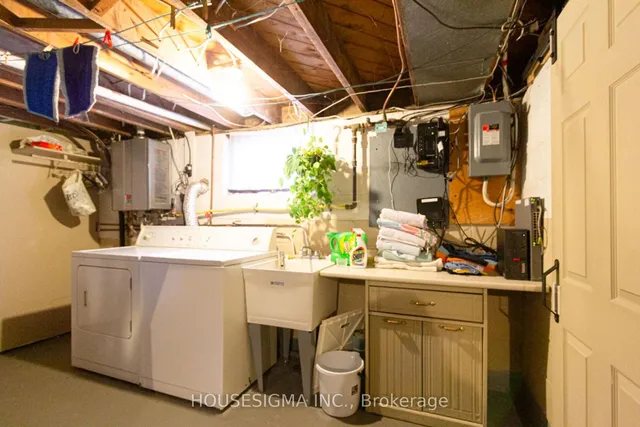 Additional image 31 of 899 Hazel St