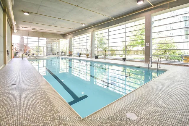 Additional image 31 of 81 Navy Wharf Crt Unit 2710