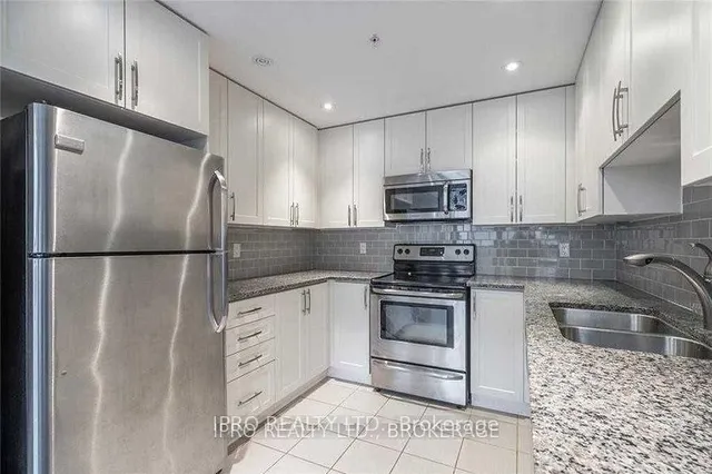 Additional image 8 of 427 Aberdeen Ave Unit 301