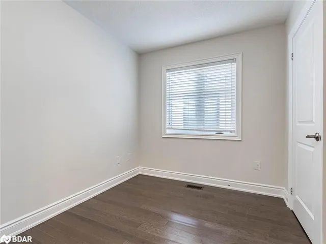 Additional image 40 of 6 Quinton Ridge Ridge