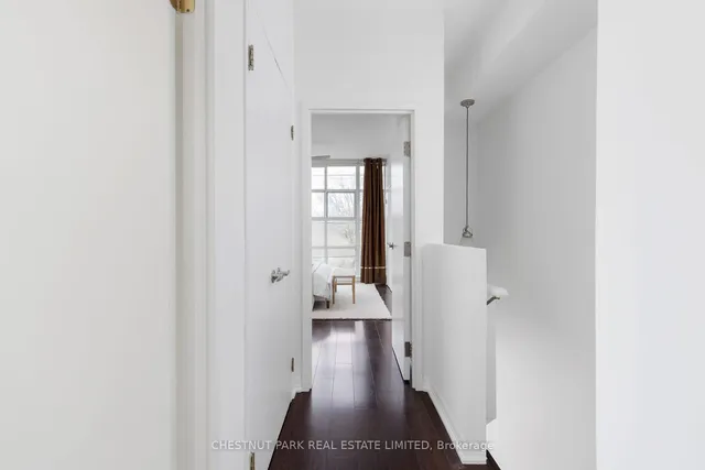 Additional image 20 of 901 Queen St Unit 228