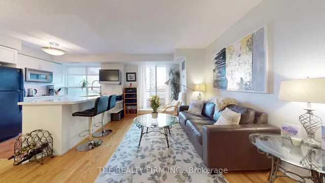 Additional image 11 of 245 Davisville Ave Unit 517