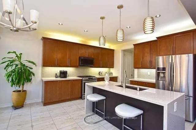 Additional image 9 of 63 Enford Cres