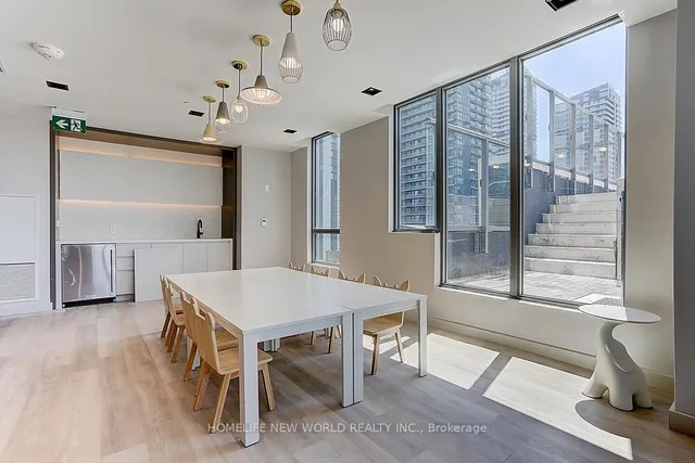 Additional image 14 of 108 PETER St Unit 3706