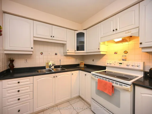 Additional image 16 of 120 Collins Cres Unit 119