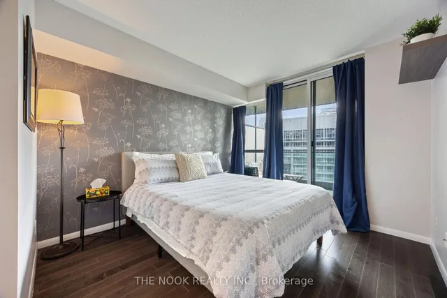 Additional image 19 of 209 Fort York Blvd Unit 1468