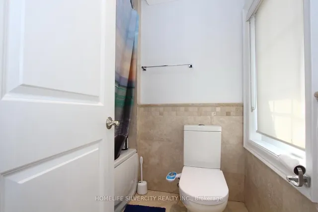 Additional image 31 of 4 Byng Ave