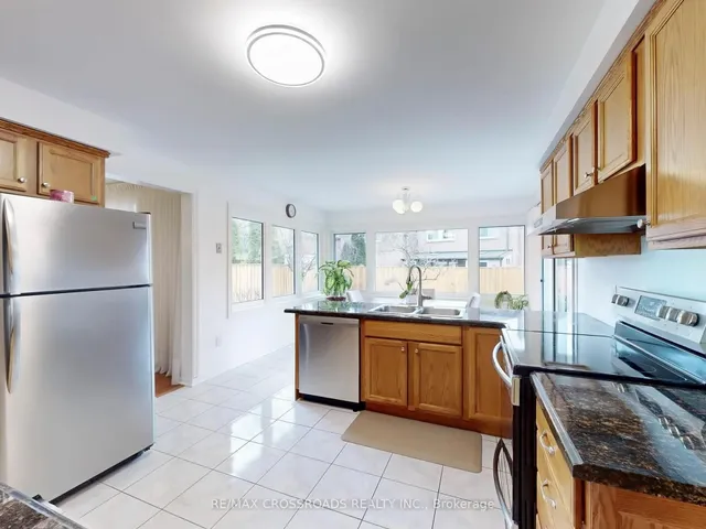 Additional image 9 of 896 Willowbank Tr