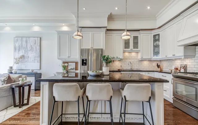 Additional image 12 of 249 Sheldrake Blvd